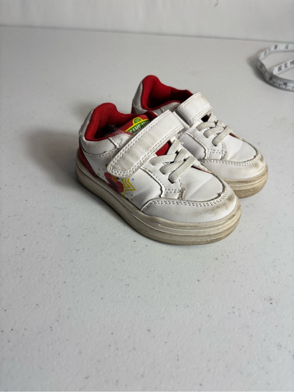 Sesame Street Kids Star Elmo Casual Sneakers in white and red 
toddler size 5